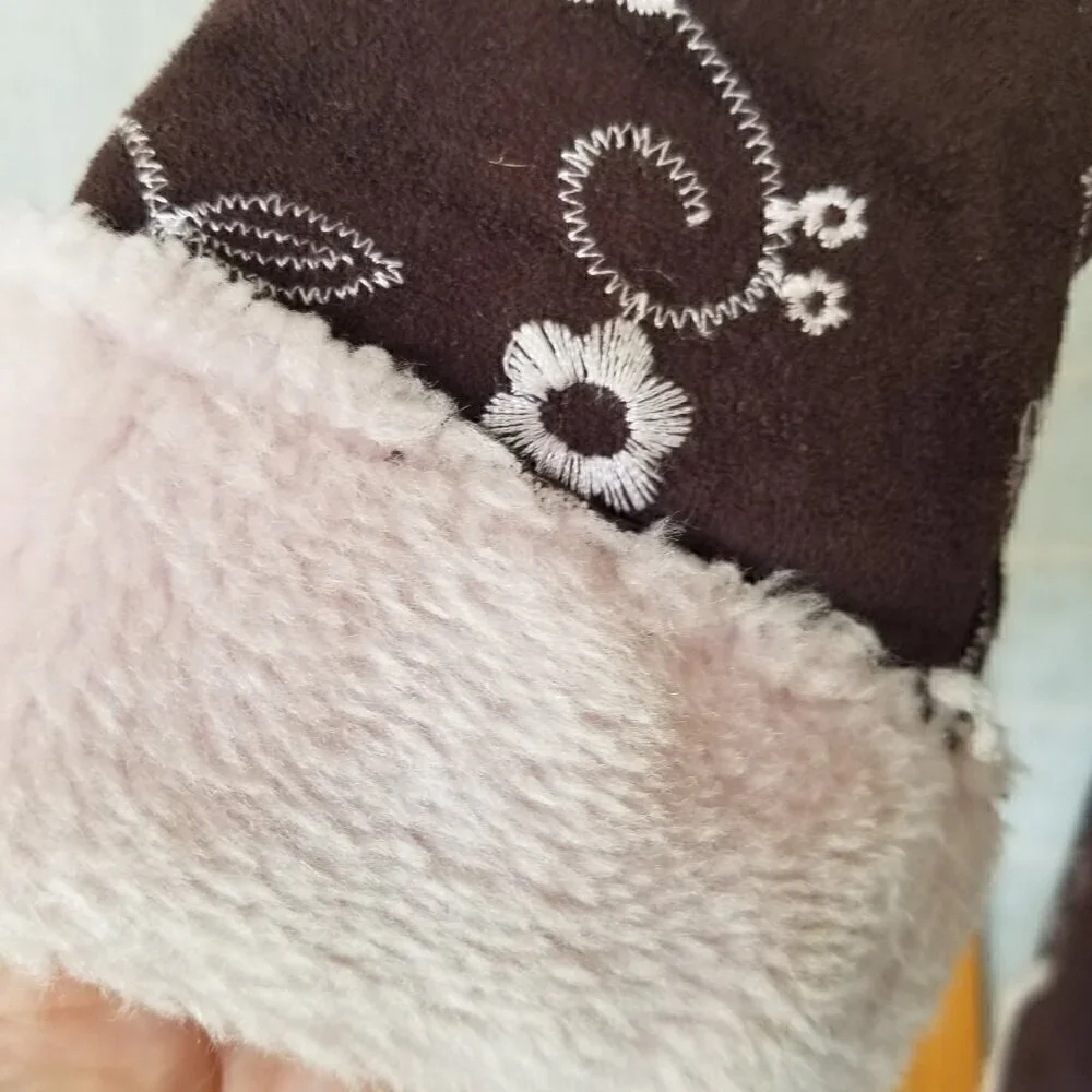 Rothschild faux suede
